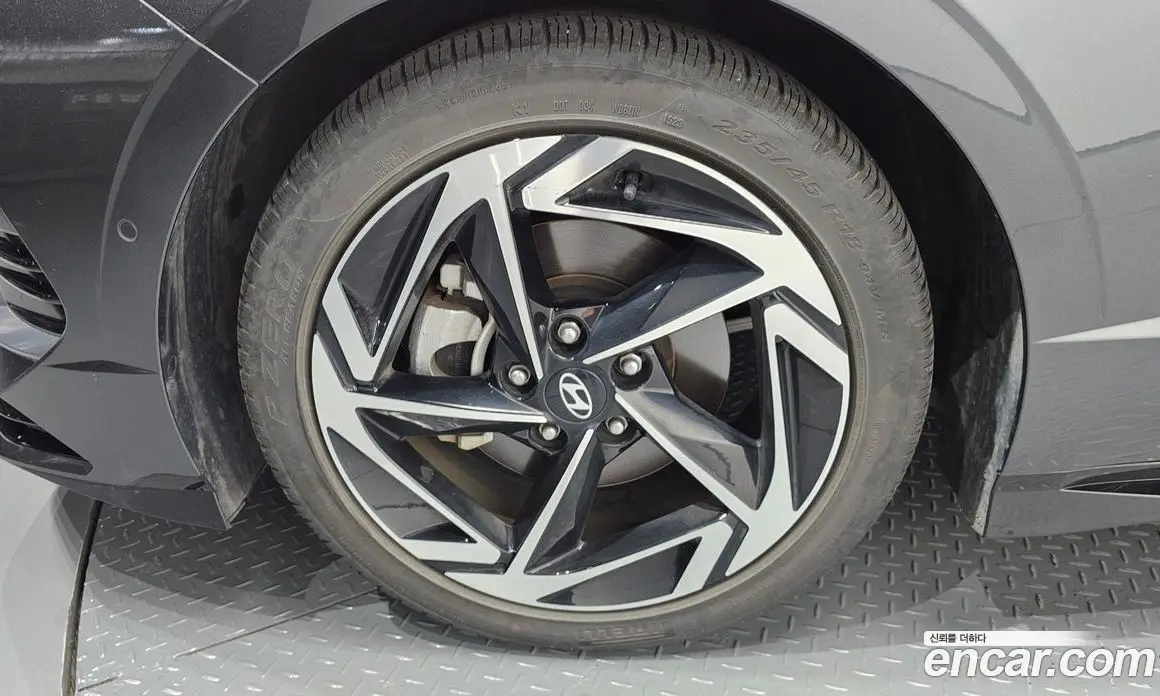 Hyundai Sonata 2023 2.0 автомат (гидро), фото 5