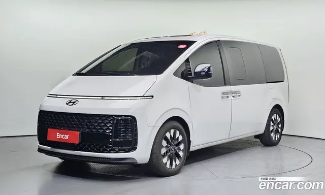 Hyundai Staria, 2023, 26 171 км