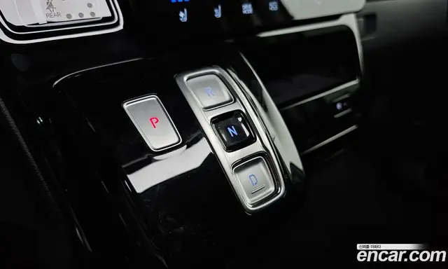 Hyundai Staria 2023 2.2 автомат (гидро), миниатюра 9