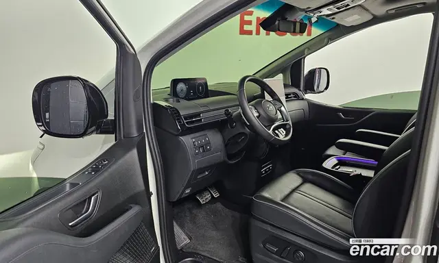 Hyundai Staria 2023 2.2 автомат (гидро), миниатюра 10