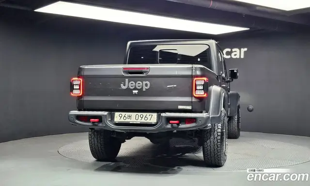 Jeep Gladiator 2021 3.6 автомат (гидро), миниатюра 4 Jeep Gladiator 2021 3.6 автомат (гидро), миниатюра 4