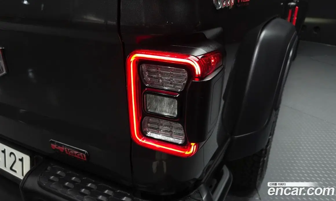 Jeep Gladiator 2022 3.6 автомат (гидро), фото 9 Jeep Gladiator 2022 3.6 автомат (гидро), фото 9