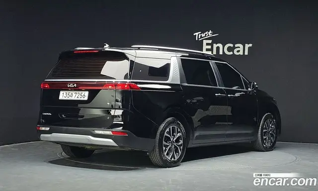Kia Carnival 2021 2.2 автомат (гидро), миниатюра 2 Kia Carnival 2021 2.2 автомат (гидро), миниатюра 2