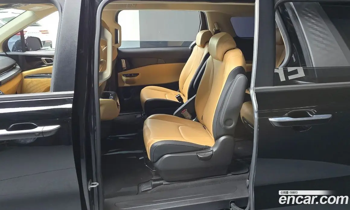Kia Carnival 2021 2.2 автомат (гидро), фото 11 Kia Carnival 2021 2.2 автомат (гидро), фото 11