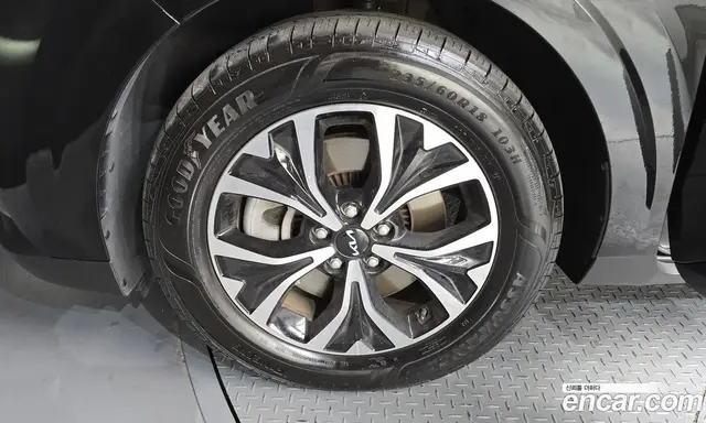 Kia Carnival 2021 2.2 автомат (гидро), миниатюра 5 Kia Carnival 2021 2.2 автомат (гидро), миниатюра 5