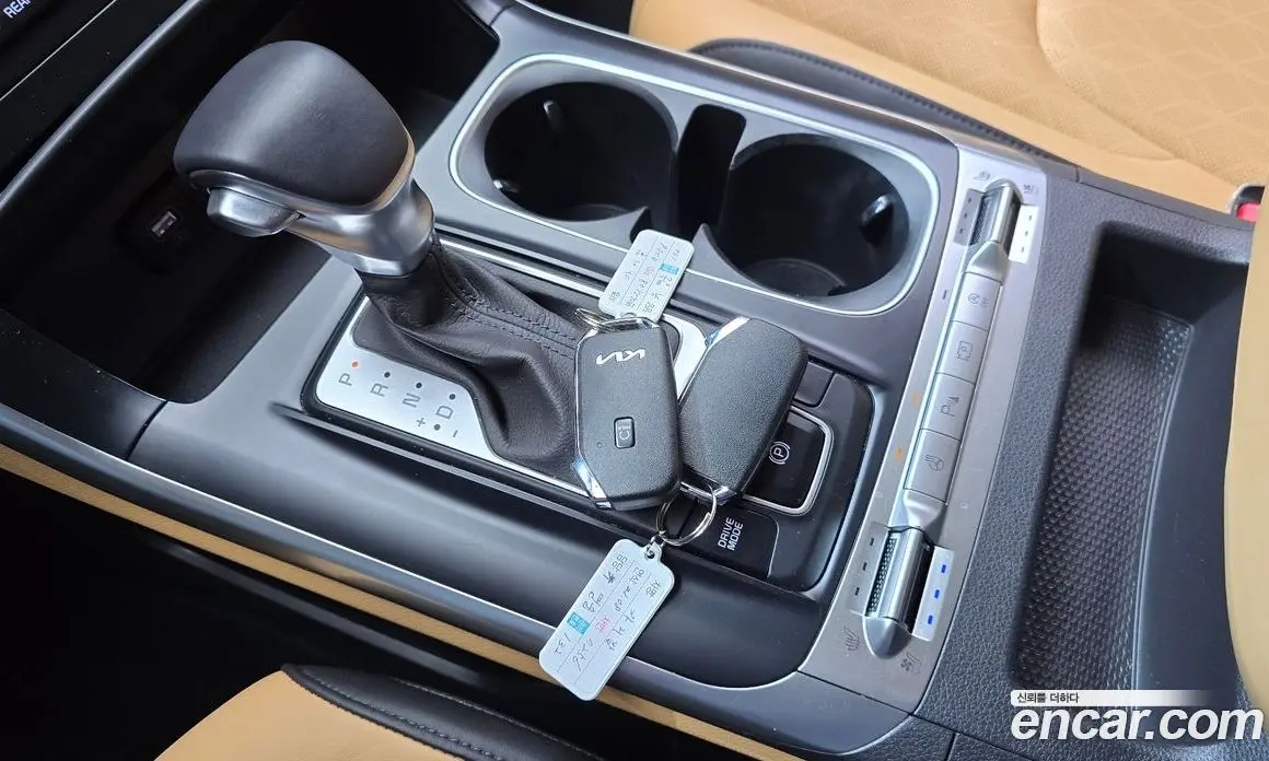 Kia Carnival 2021 2.2 автомат (гидро), фото 9 Kia Carnival 2021 2.2 автомат (гидро), фото 9