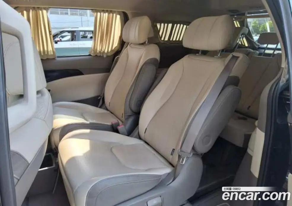 Kia Carnival 2022 3.5 автомат (гидро), фото 11