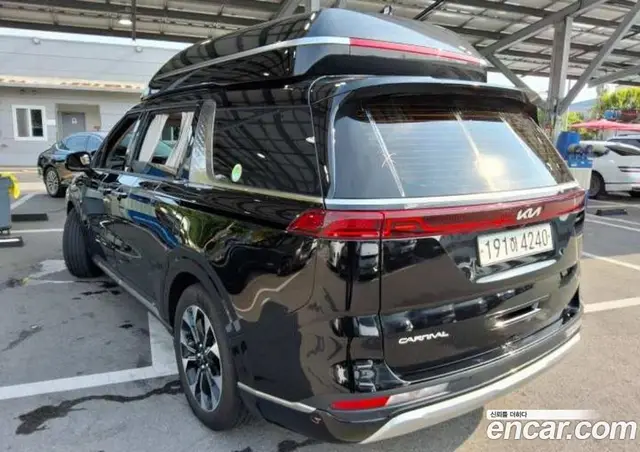 Kia Carnival 2022 3.5 автомат (гидро), миниатюра 10