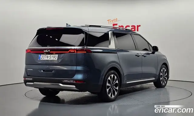 Kia Carnival, 2023, 16 455 км