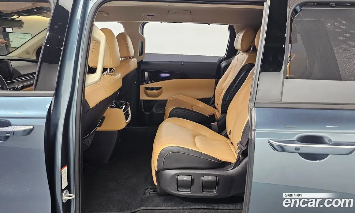 Kia Carnival 2023 3.5 автомат (гидро), фото 15