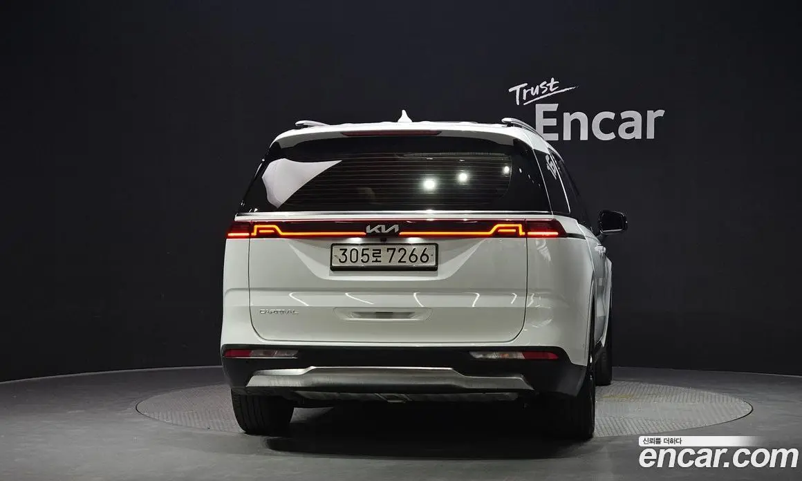 Kia Carnival 2023 2.2 автомат (гидро), фото 4