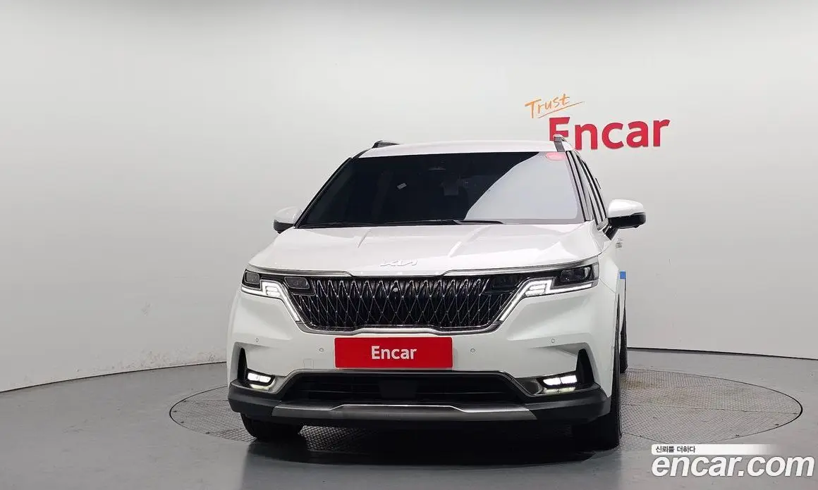 Kia Carnival 2023 3.5 автомат (гидро), фото 3