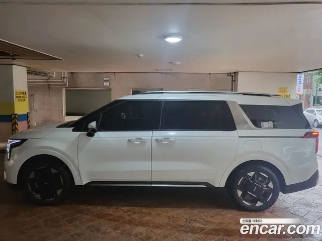 Kia Carnival 2025 1.6 автомат (гидро), миниатюра 2