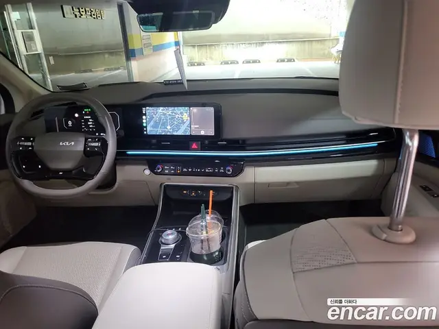 Kia Carnival 2025 1.6 автомат (гидро), миниатюра 6