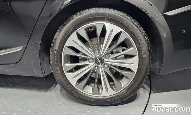 Kia K8 2023 1.6 автомат (гидро), миниатюра 7