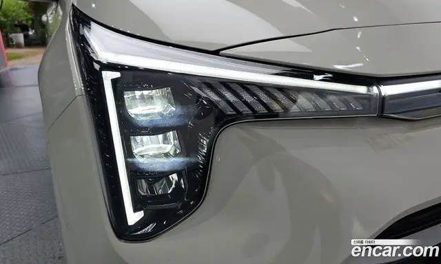 Kia Morning 2023 1.0 автомат (гидро), миниатюра 7
