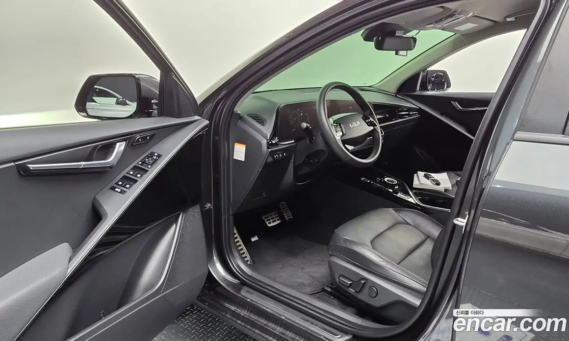 Kia Niro 2022 0.2 автомат (гидро), фото 12