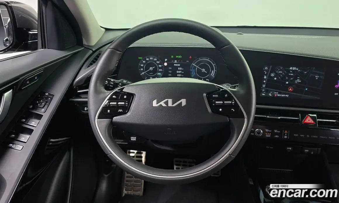 Kia Niro 2022 0.2 автомат (гидро), фото 17