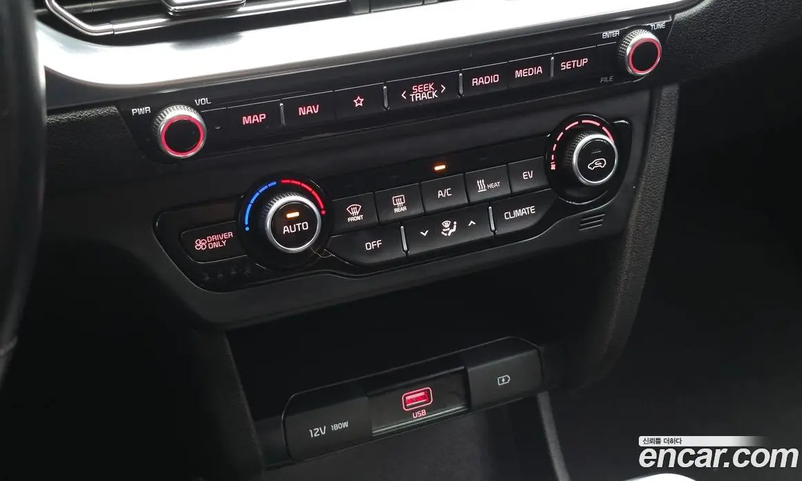 Kia Niro 2022 0.2 автомат (гидро), фото 17