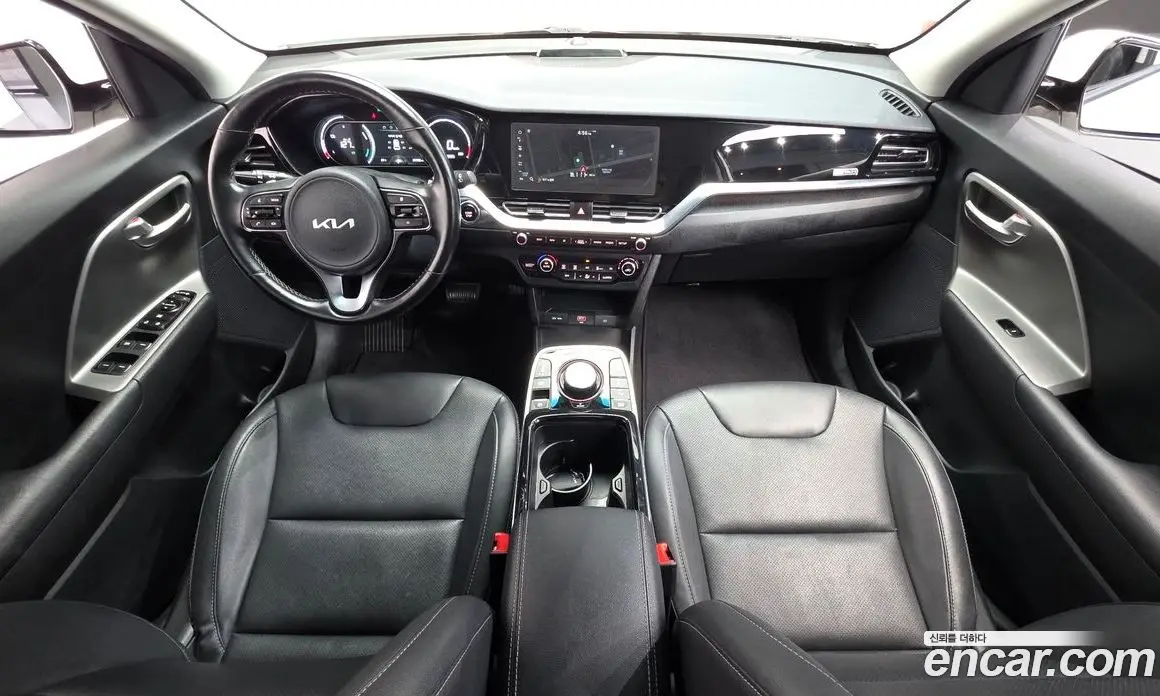 Kia Niro 2022 0.2 автомат (гидро), фото 7