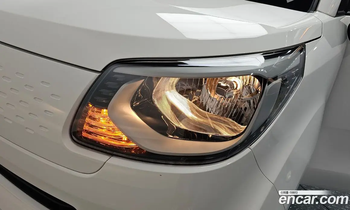 Kia Ray 2022 1.0 автомат (гидро), фото 8