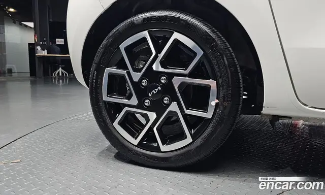 Kia Ray 2023 1.0 автомат (гидро), миниатюра 4