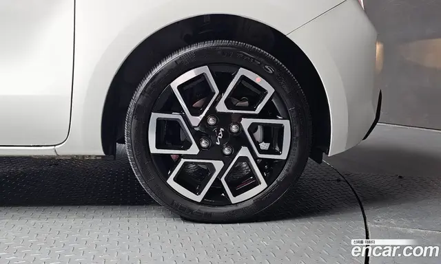 Kia Ray 2023 1.0 автомат (гидро), миниатюра 6