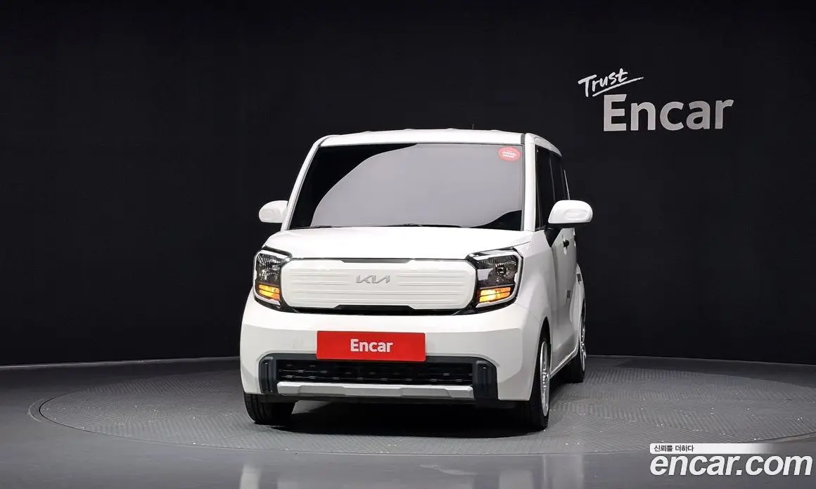 Kia Ray 2023 1.0 автомат (гидро), фото 3