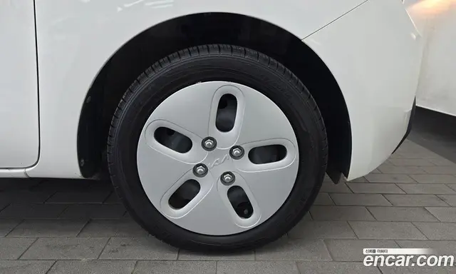 Kia Ray 2023 1.0 автомат (гидро), миниатюра 7