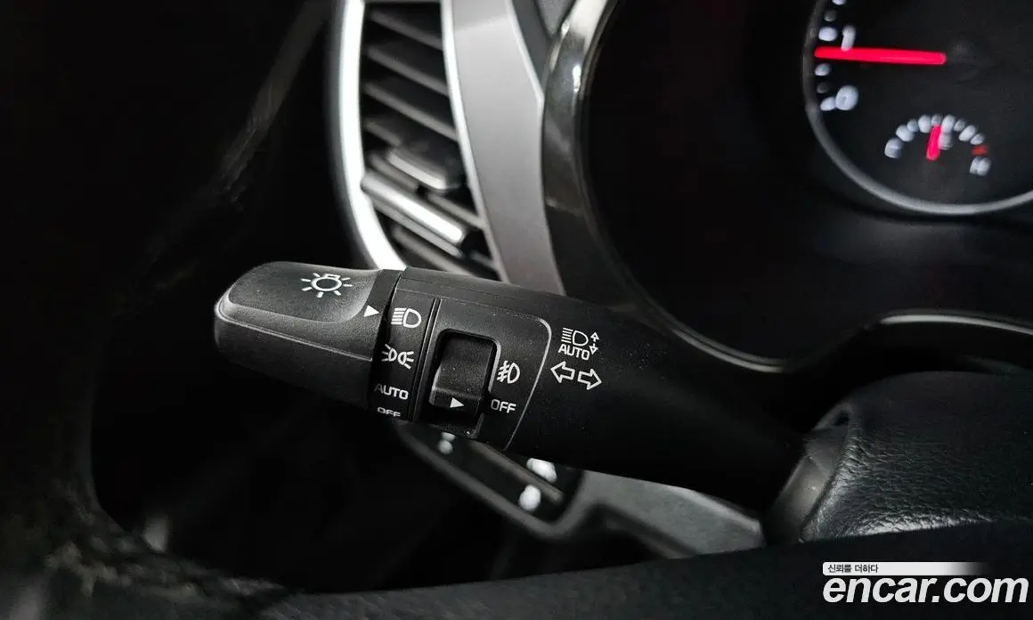 Kia Seltos 2020 1.6 автомат (гидро), фото 30