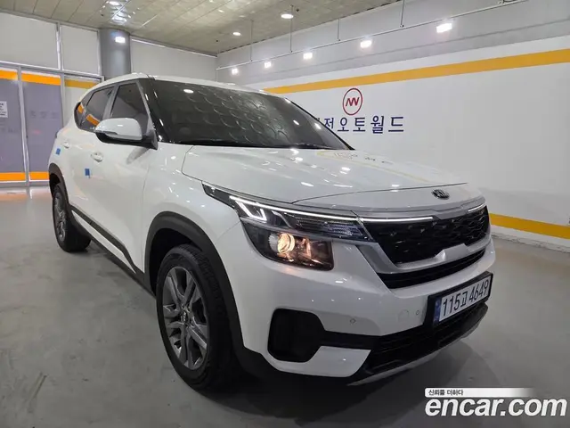 Kia Seltos 2021 1.6 автомат (гидро), миниатюра 3