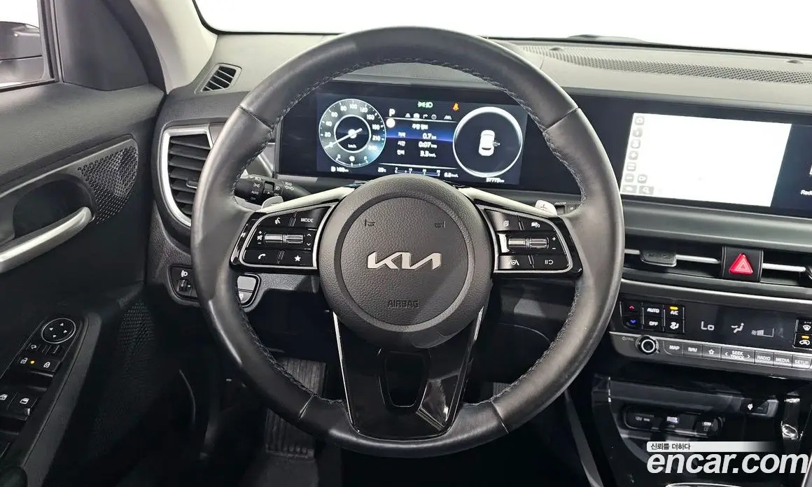 Kia Seltos 2023 2.0 автомат (гидро), фото 14