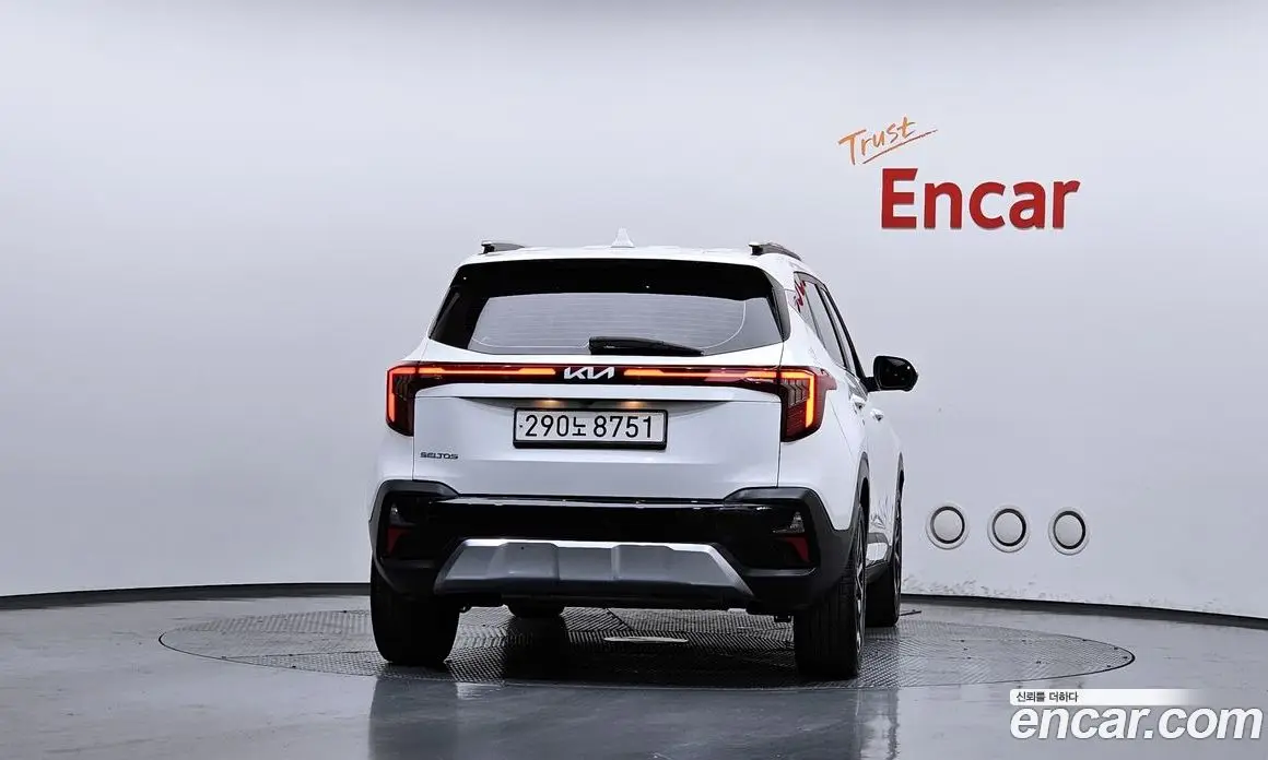 Kia Seltos 2023 2.0 автомат (гидро), фото 4