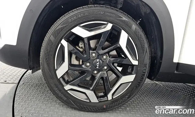 Kia Seltos 2023 2.0 автомат (гидро), миниатюра 5