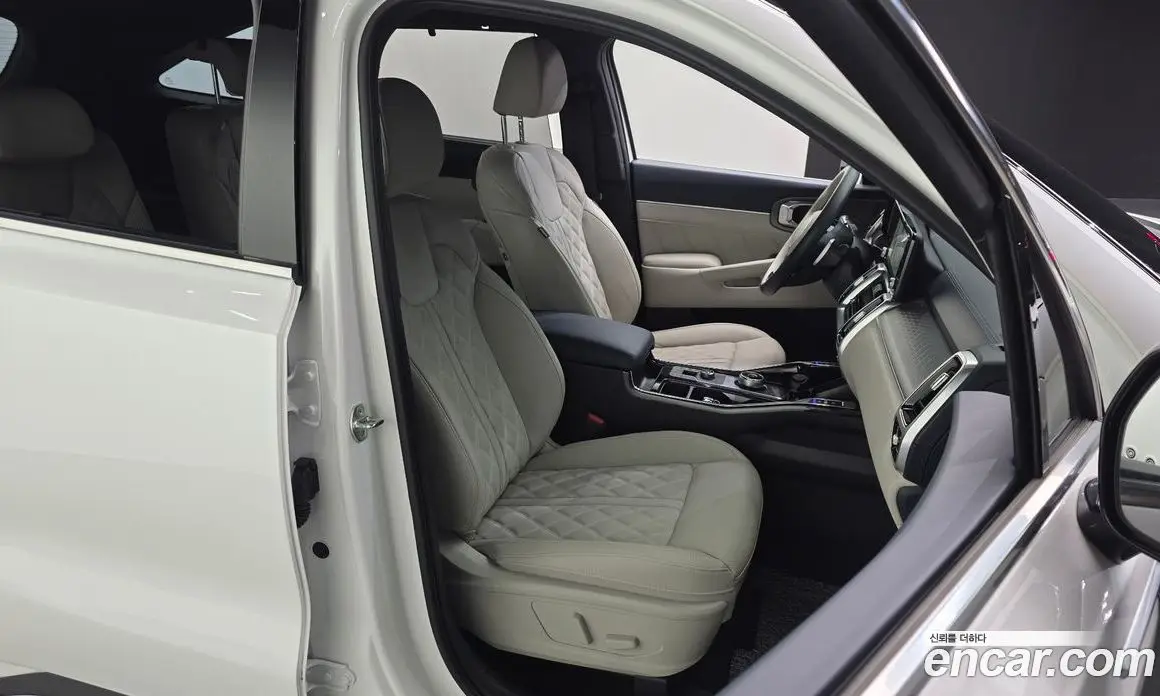 Kia Sorento 2023 1.6 автомат (гидро), фото 18