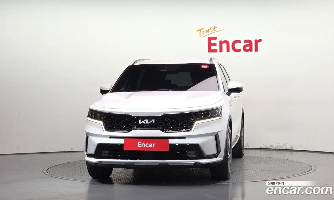 Kia Sorento 2023 1.6 автомат (гидро), фото 3