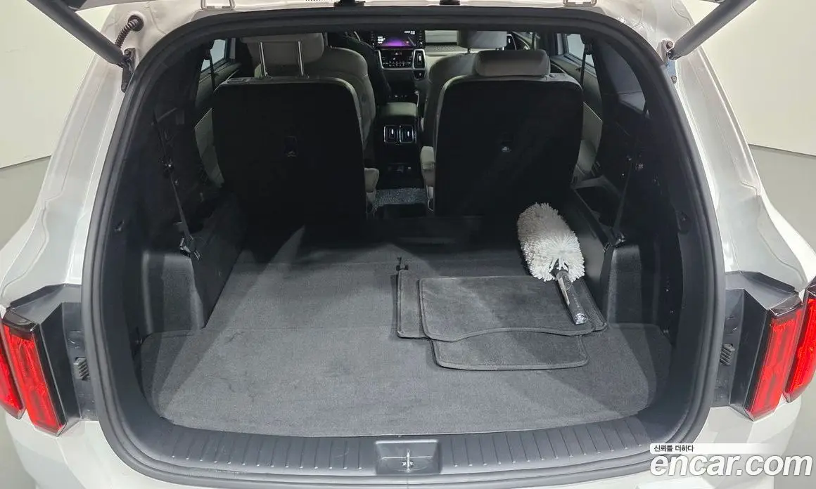 Kia Sorento 2023 1.6 автомат (гидро), фото 31