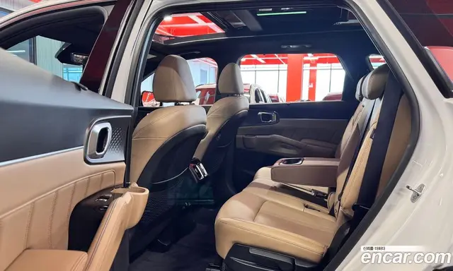 Kia Sorento 2025 2.2 автомат (гидро), миниатюра 8