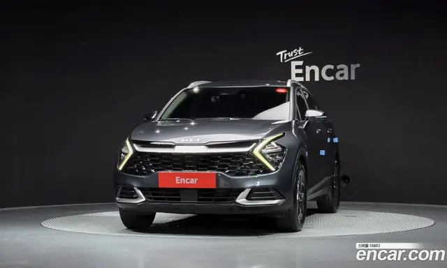 Kia Sportage 2022 1.6 автомат (гидро), миниатюра 3