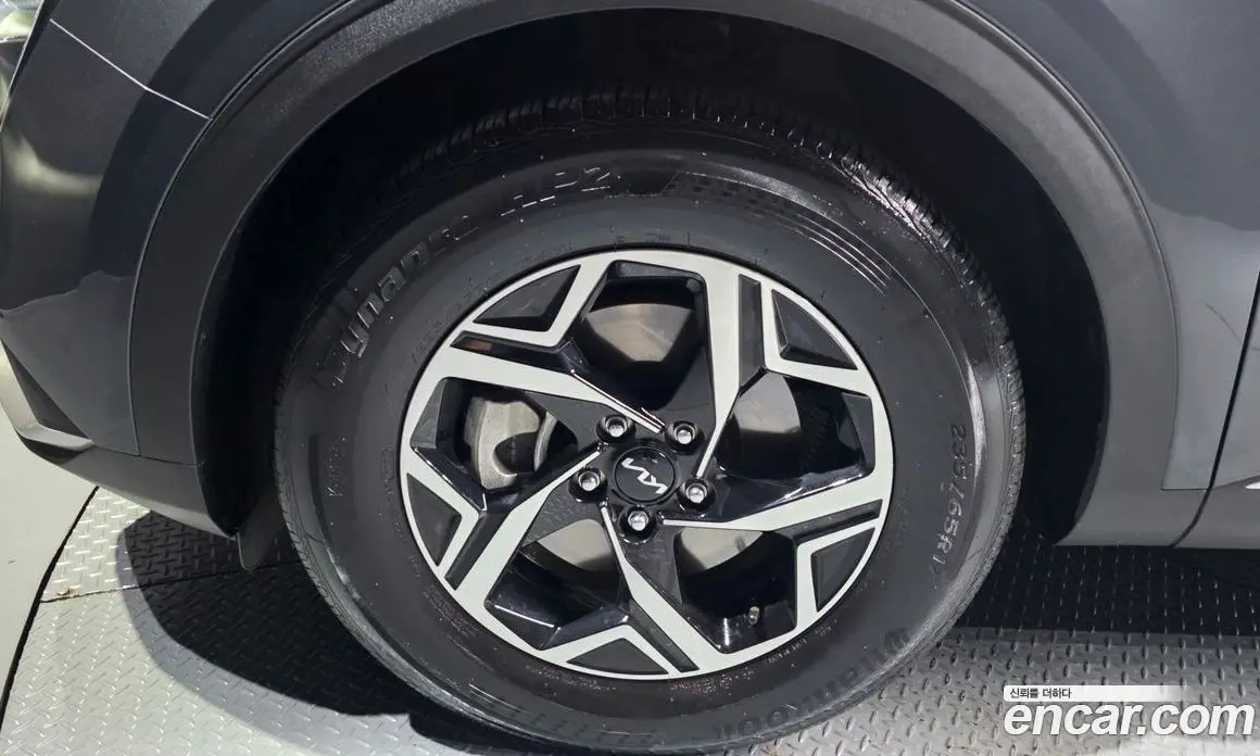 Kia Sportage 2022 1.6 автомат (гидро), фото 5