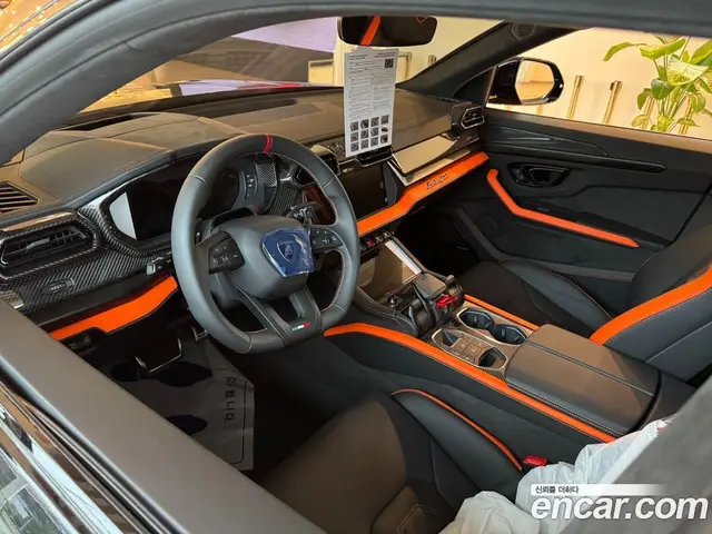 Lamborghini Urus 2026 4.0 автомат (гидро), миниатюра 7 Lamborghini Urus 2026 4.0 автомат (гидро), миниатюра 7