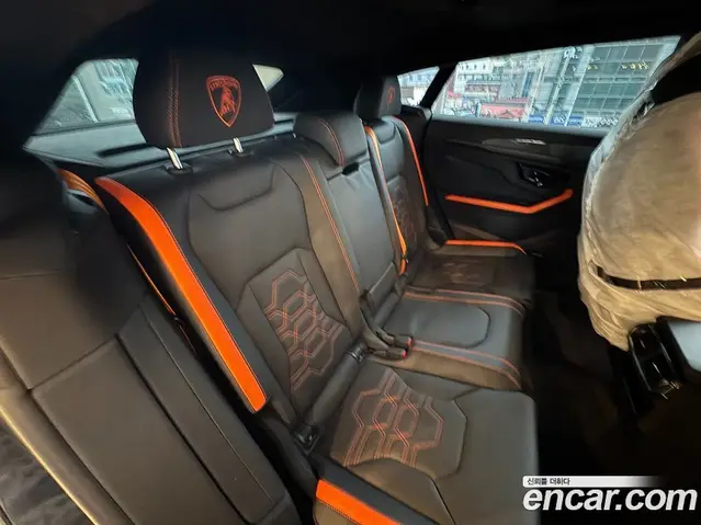 Lamborghini Urus 2026 4.0 автомат (гидро), миниатюра 10 Lamborghini Urus 2026 4.0 автомат (гидро), миниатюра 10