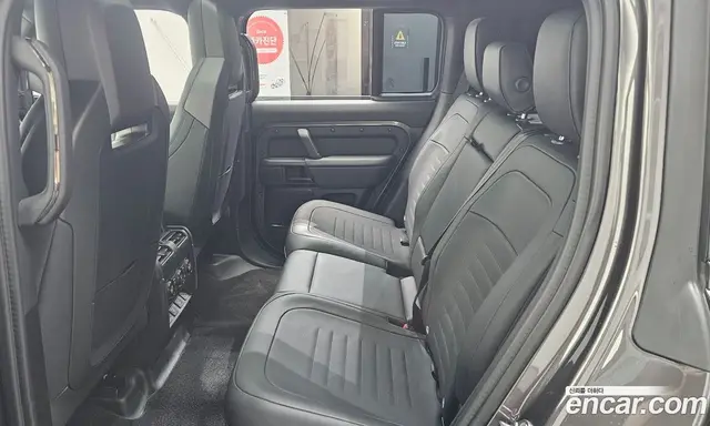 Land Rover Defender 2025 4.4 автомат (гидро), миниатюра 4 Land Rover Defender 2025 4.4 автомат (гидро), миниатюра 4