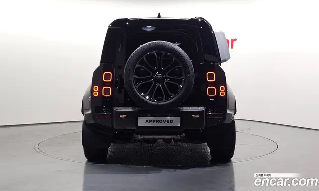 Land Rover Defender 2025 4.4 автомат (гидро), миниатюра 6 Land Rover Defender 2025 4.4 автомат (гидро), миниатюра 6