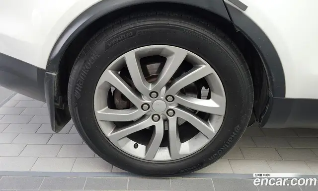 Land Rover Discovery 2017 3.0 автомат (гидро), миниатюра 5