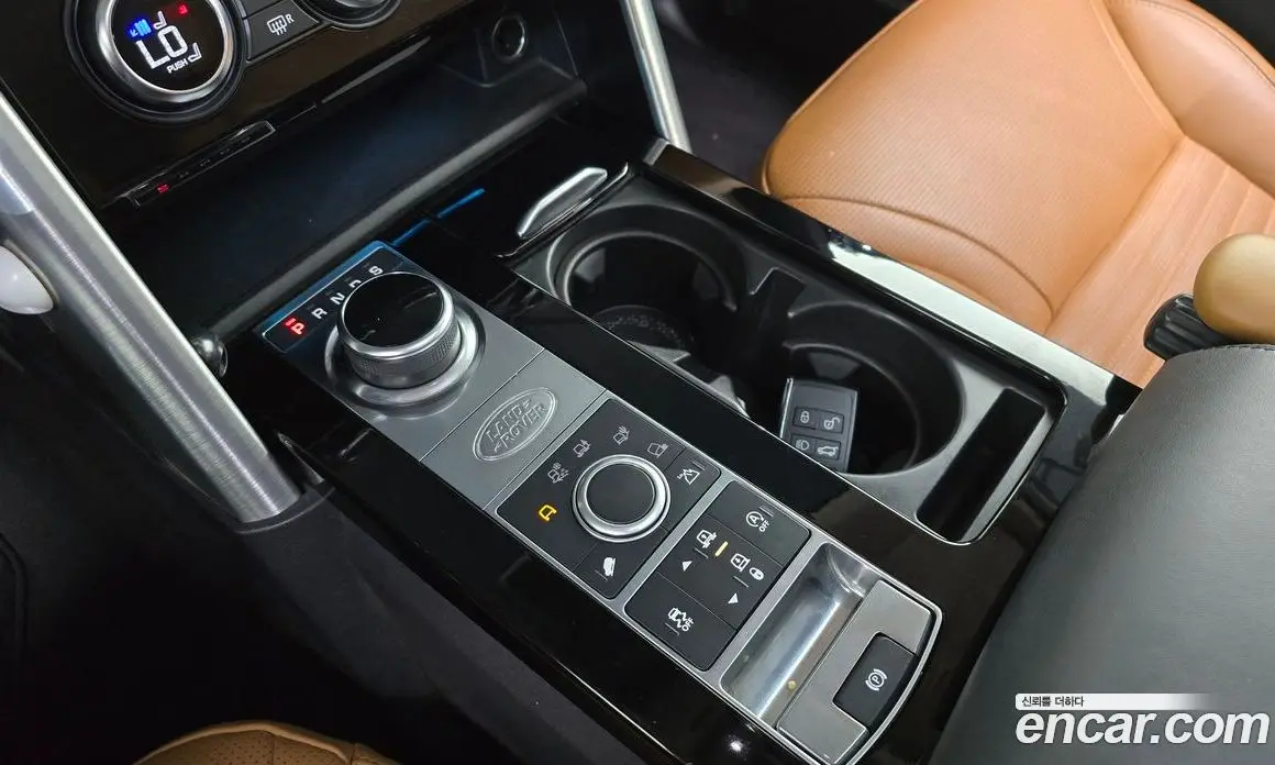 Land Rover Discovery 2020 3.0 автомат (гидро), фото 12