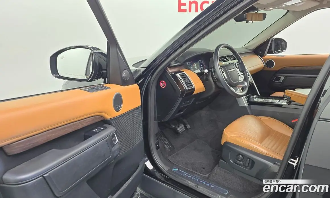 Land Rover Discovery 2020 3.0 автомат (гидро), фото 13