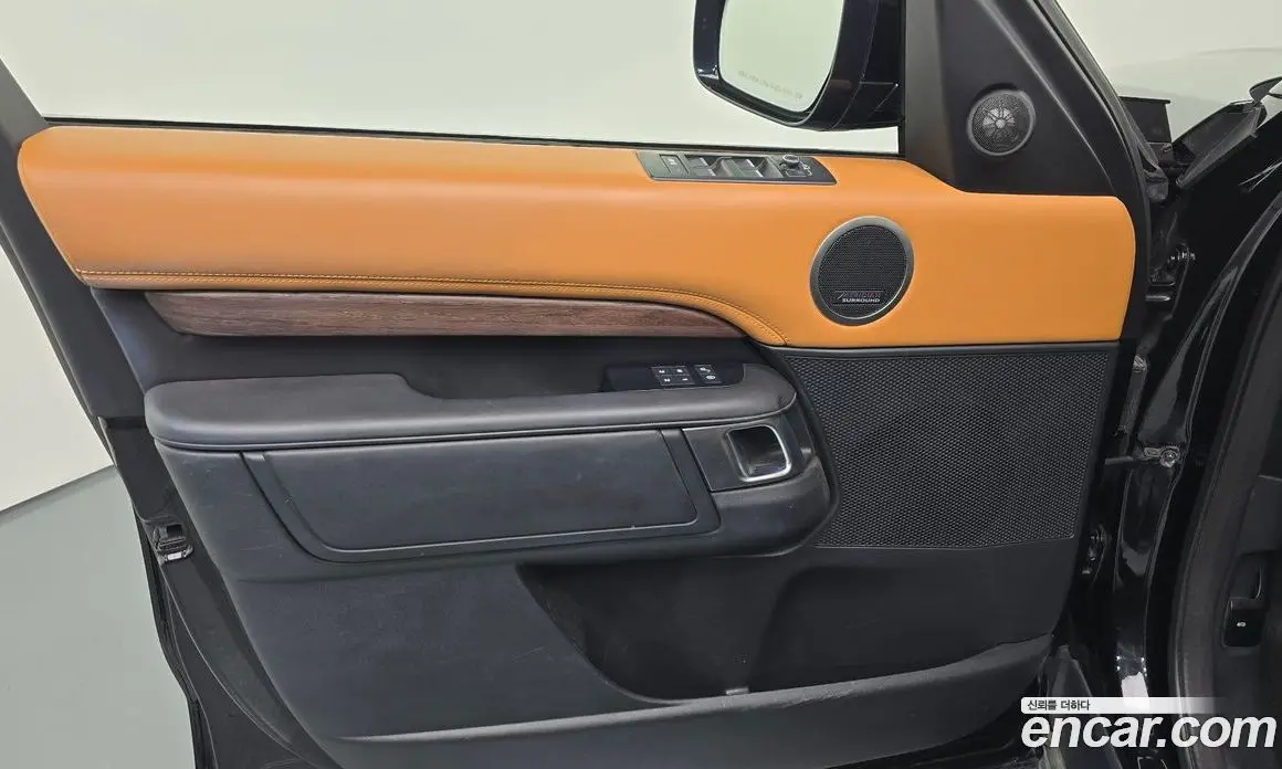 Land Rover Discovery 2020 3.0 автомат (гидро), фото 14