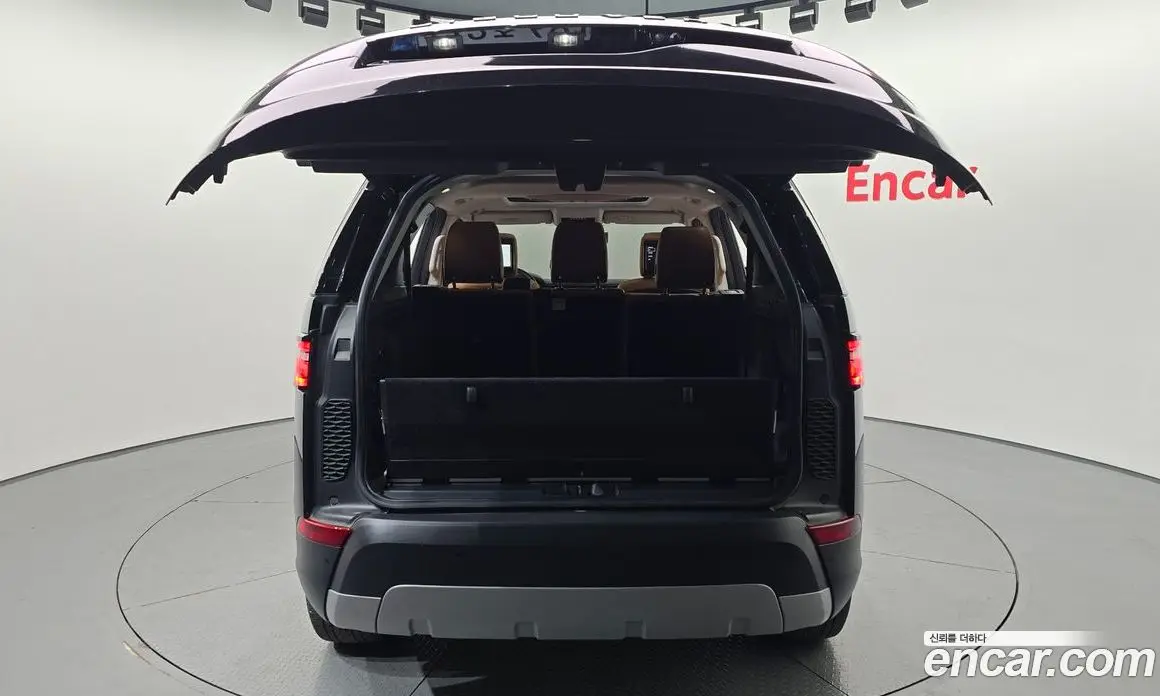 Land Rover Discovery 2020 3.0 автомат (гидро), фото 27