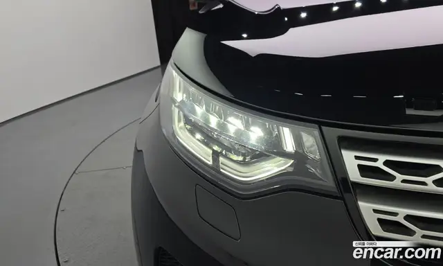 Land Rover Discovery 2020 3.0 автомат (гидро), миниатюра 8